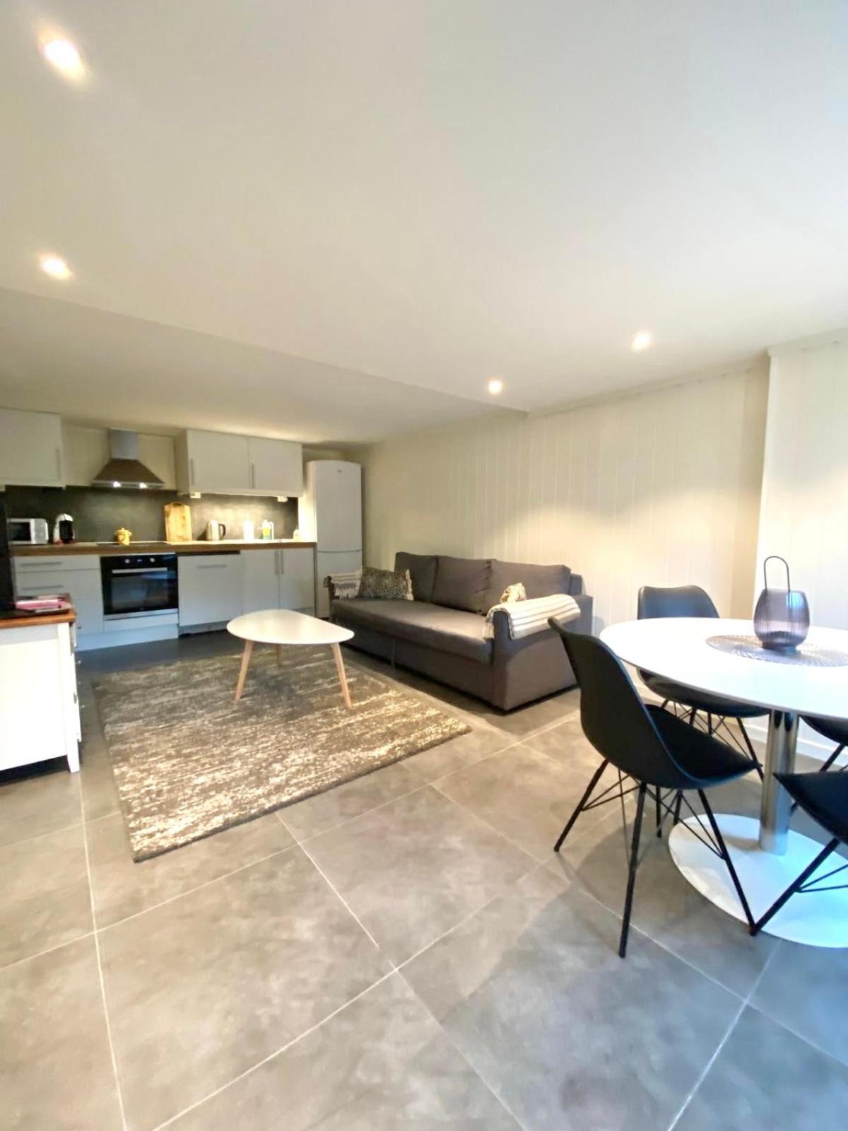 Modern Apartment With Pool & Sauna Porsgrunn Kültér fotó